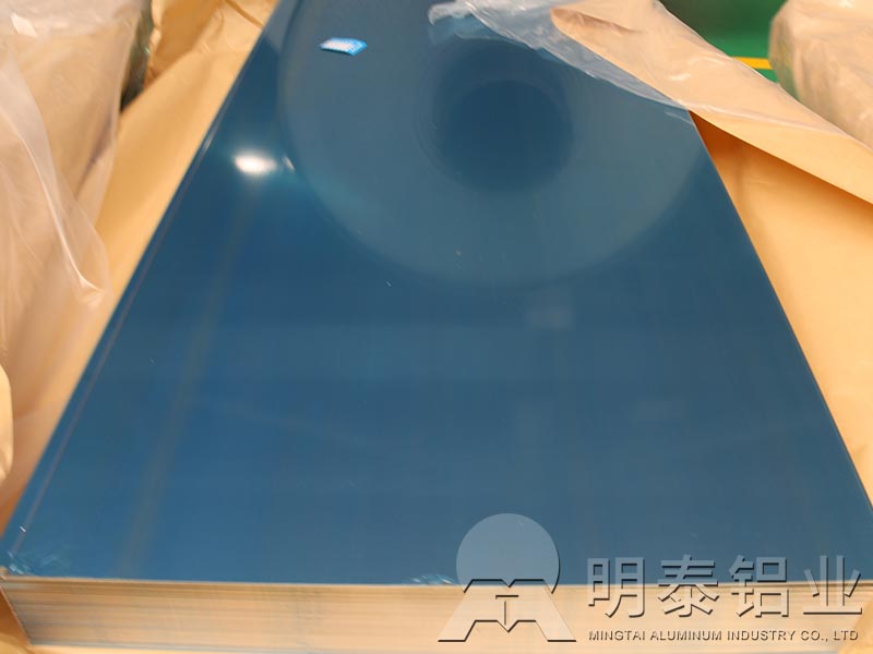 车厢用铝板厂家_5系铝合金硬度高、耐磨损，受到货车全铝车厢亲赖